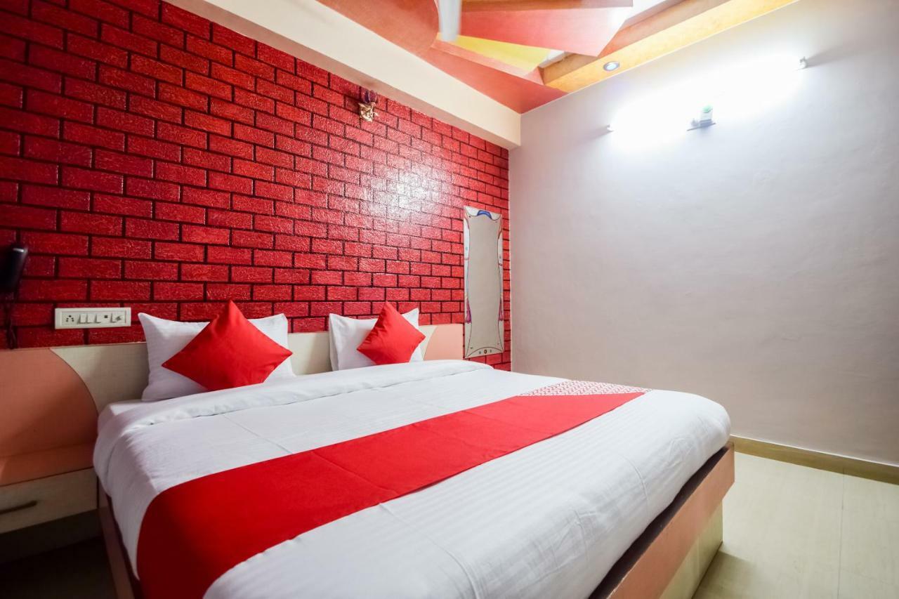 Hotel Palak Palace 우다이푸르 외부 사진